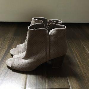 Women’s ankle boots